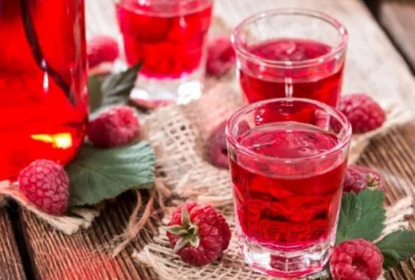 20 рецептов настойки из малины - по-настоящему ароматной и вкусной